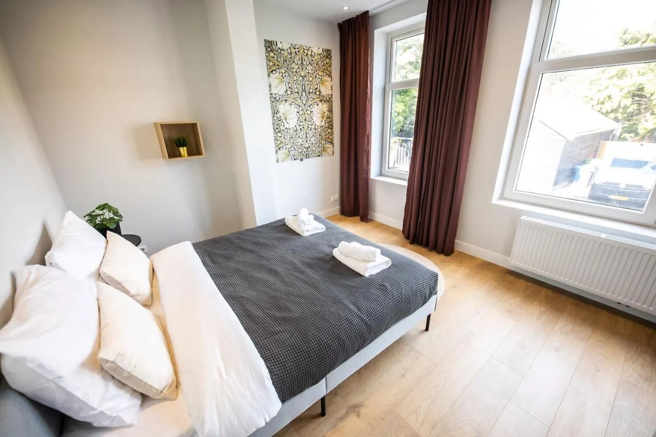 Quality 2 Bedroom Serviced Apartment 72M2 -Vp2A- Rotterdam 0*,  Netherlands