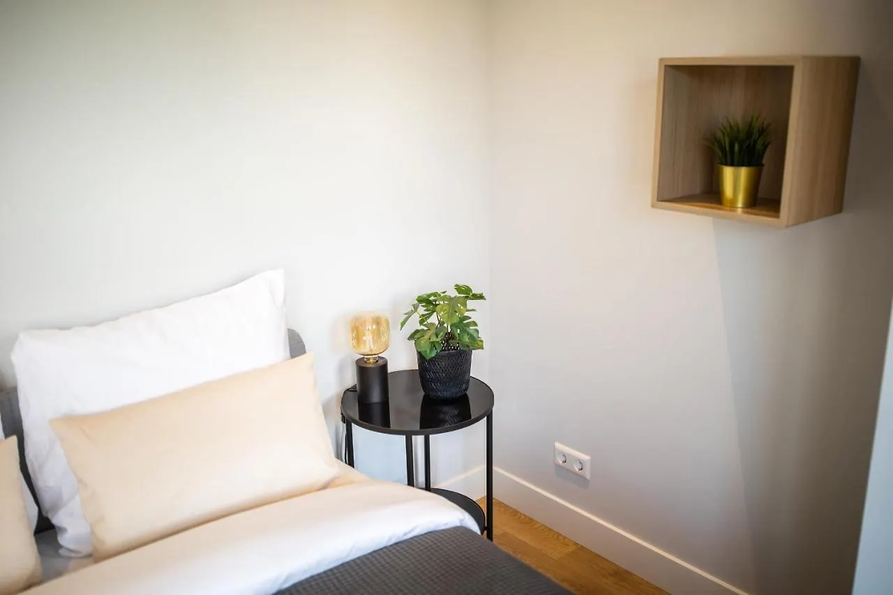Quality 2 Bedroom Serviced Apartment 72M2 -Vp2A- Rotterdam Netherlands